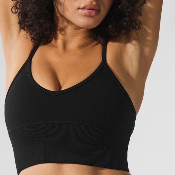 🖤ALO🖤 Seamless Winter Warm Plush Delight Bralette - Picture 2 of 7